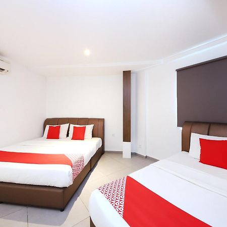 Super Oyo 246 Link Inn Johor Bahru Buitenkant foto