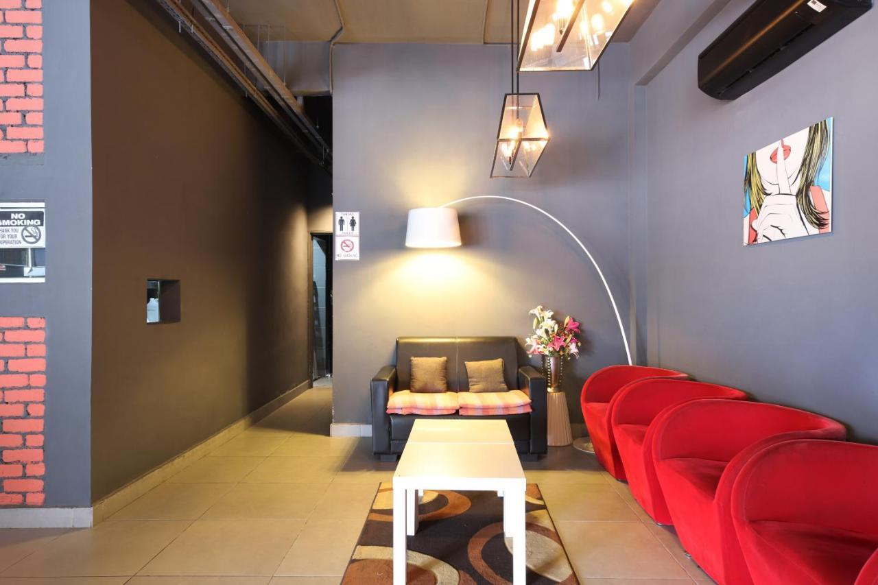 Super Oyo 246 Link Inn Johor Bahru Buitenkant foto