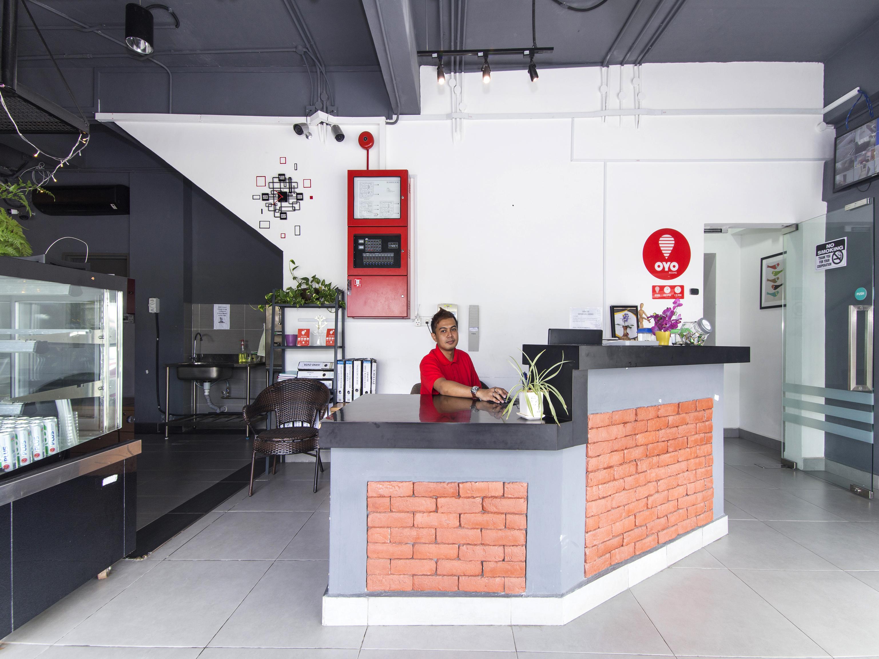 Super Oyo 246 Link Inn Johor Bahru Buitenkant foto