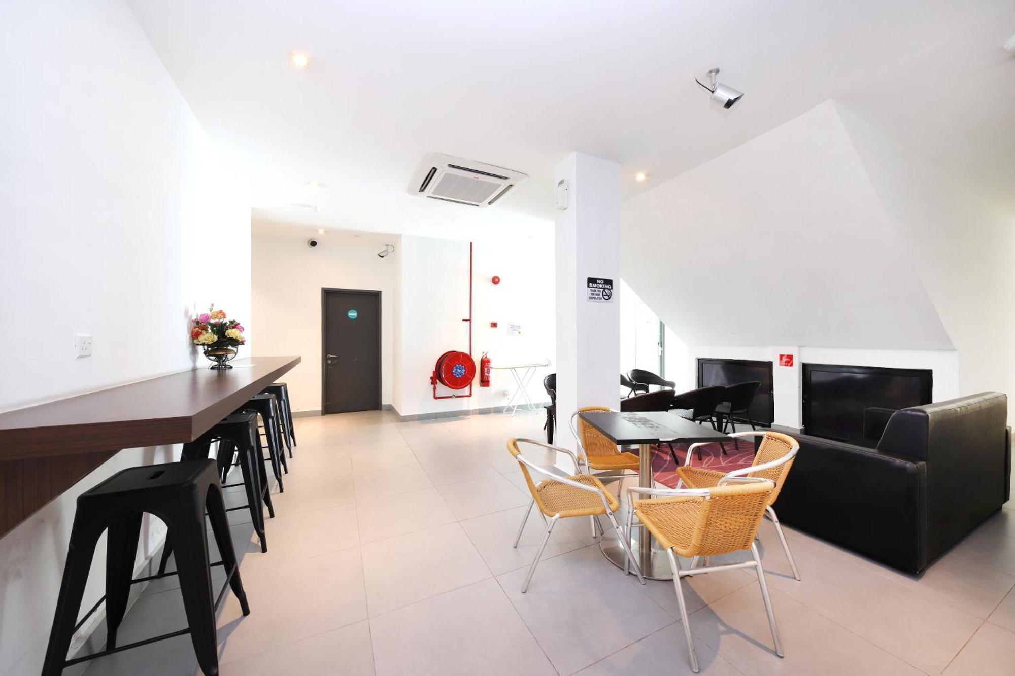 Super Oyo 246 Link Inn Johor Bahru Buitenkant foto