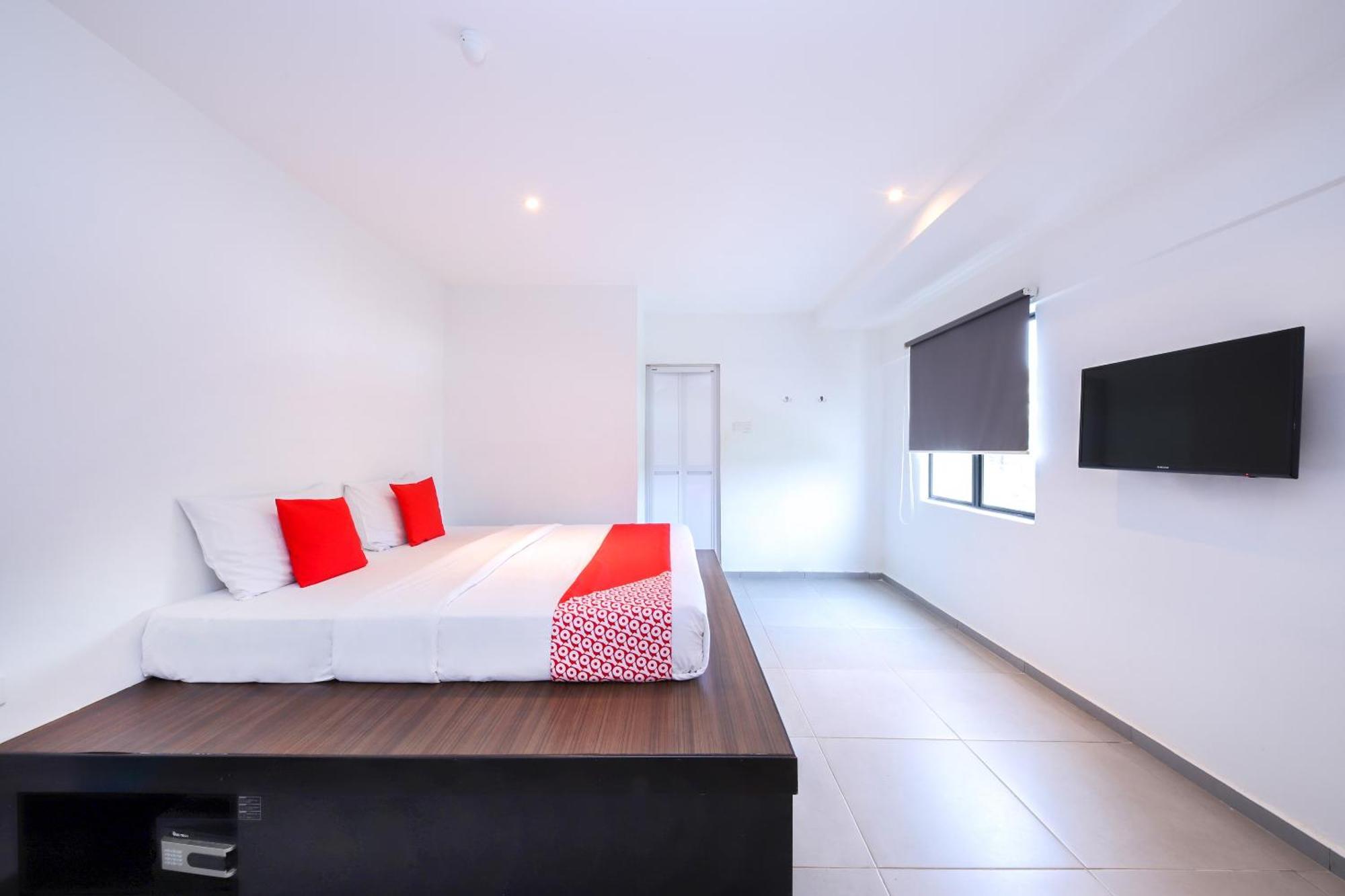 Super Oyo 246 Link Inn Johor Bahru Buitenkant foto